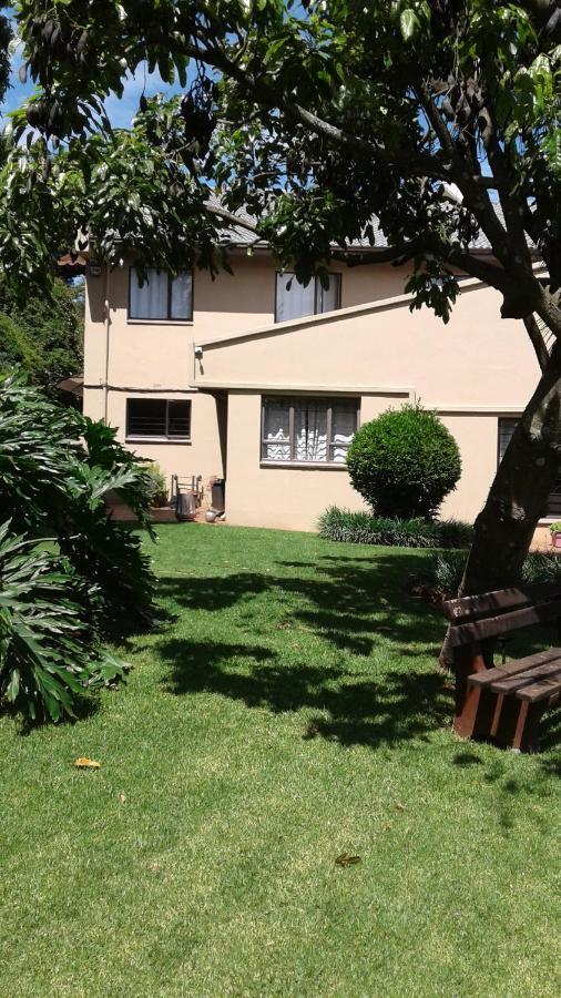 The Bedford View Guest House Джермистон Экстерьер фото
