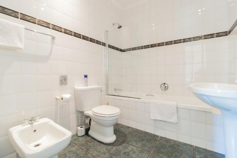 The Bedford View Guest House Джермистон Экстерьер фото